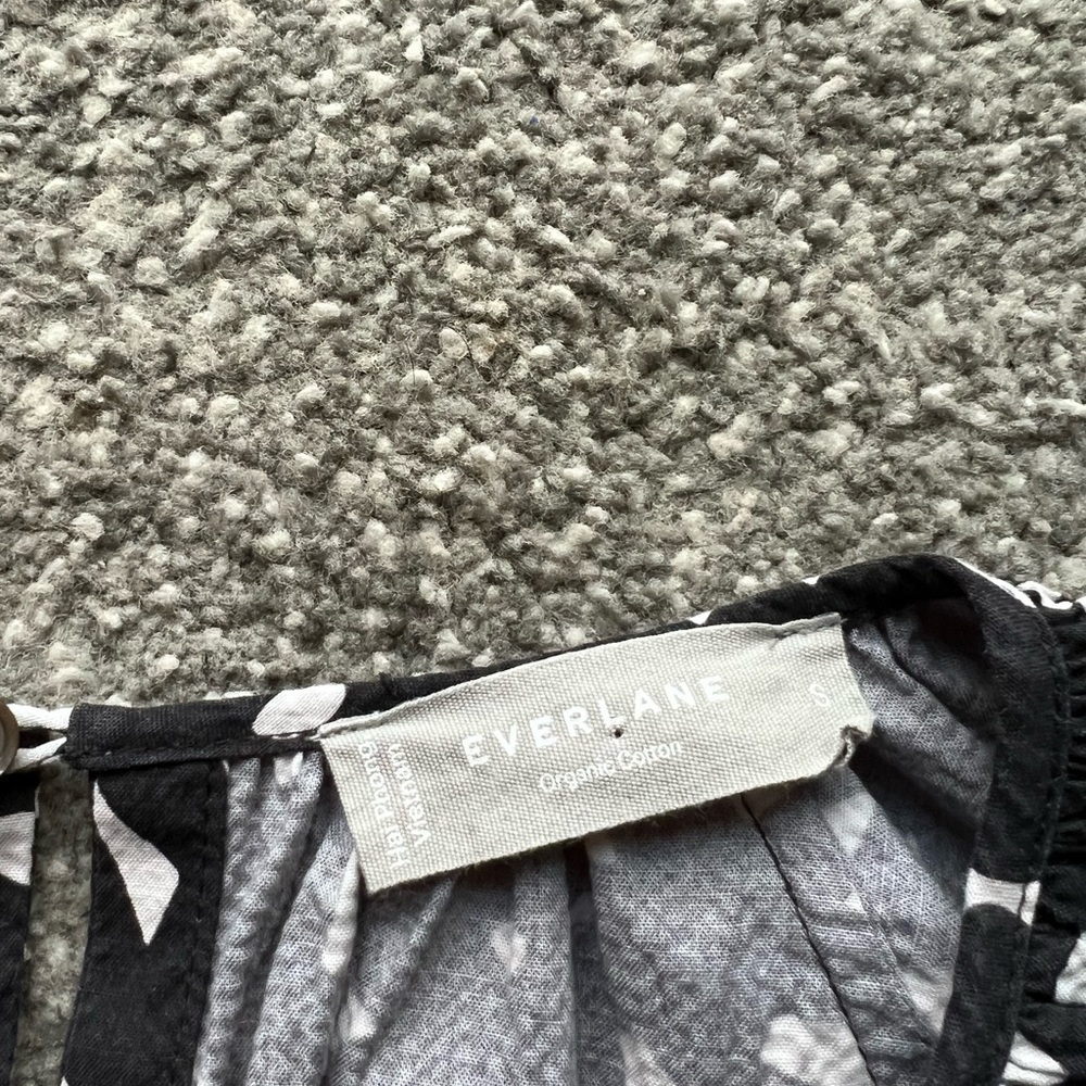 Everlane Organic Cotton Seersucker Puff Sleeve Floral Mini Dress - Picture 4 of 5